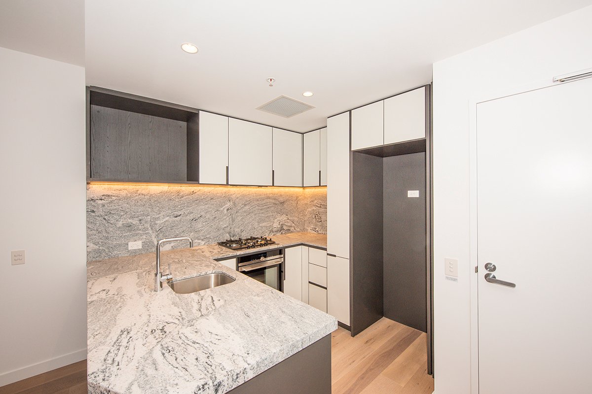 Gallery: 1811A/250 Spencer Street
