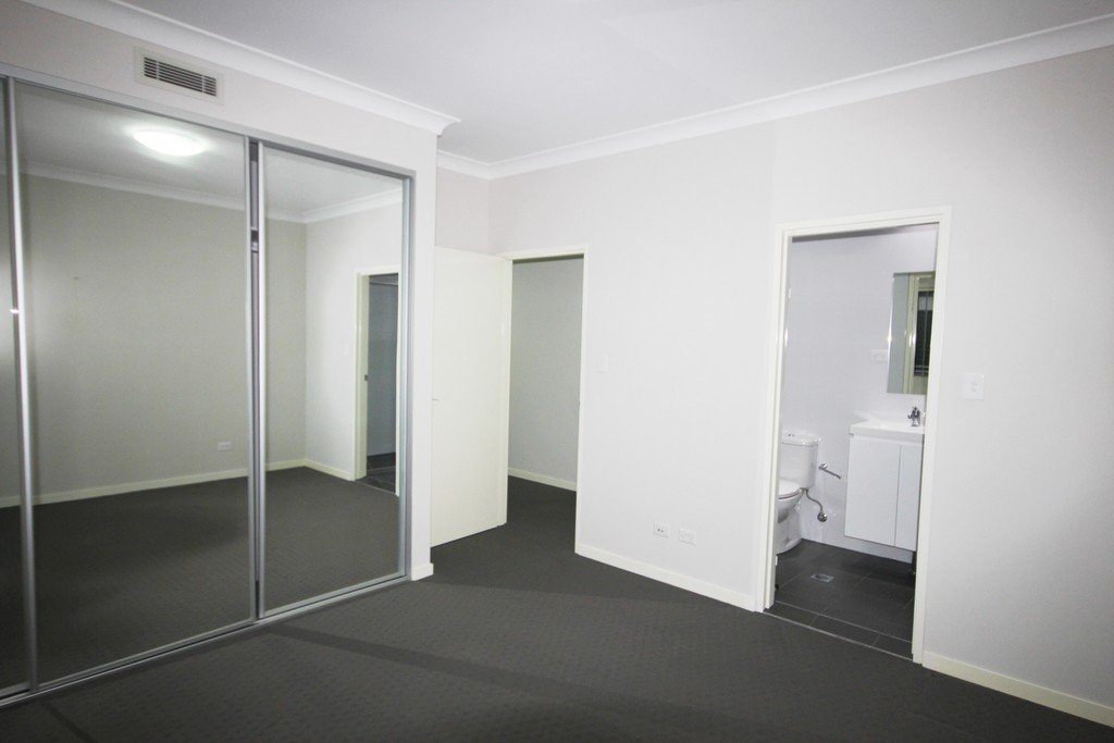 18/12-16 Terrace Road DULWICH HILL 6