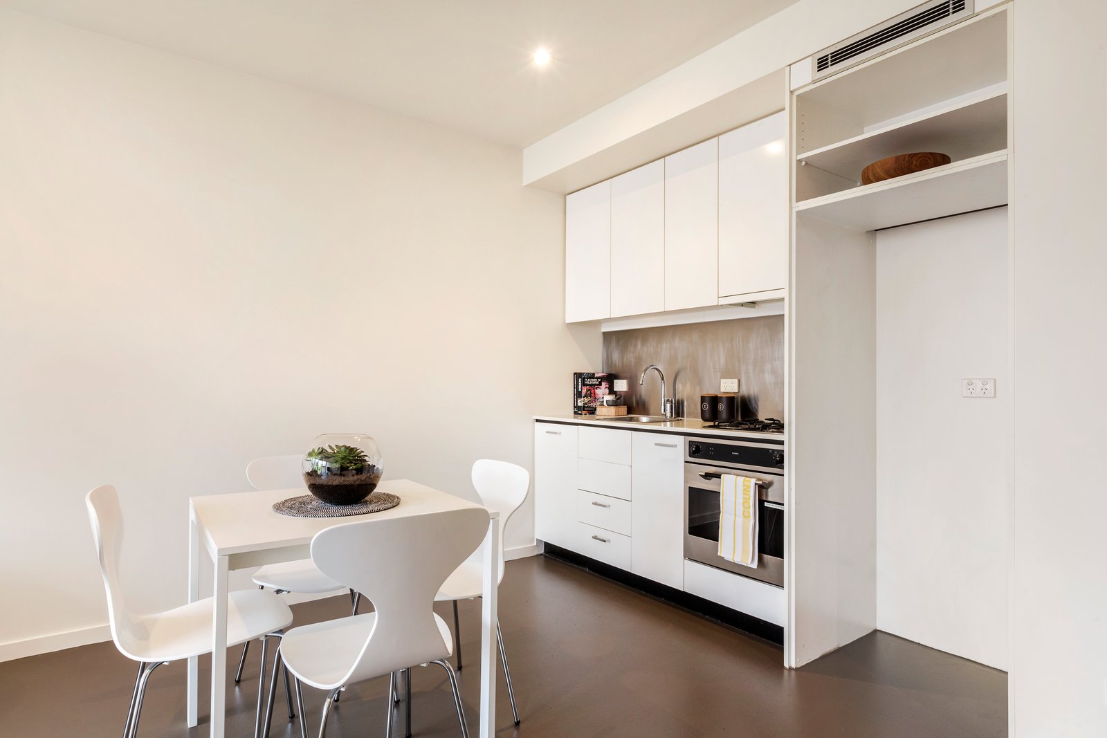 Gallery: 18/12 Fitzroy Street