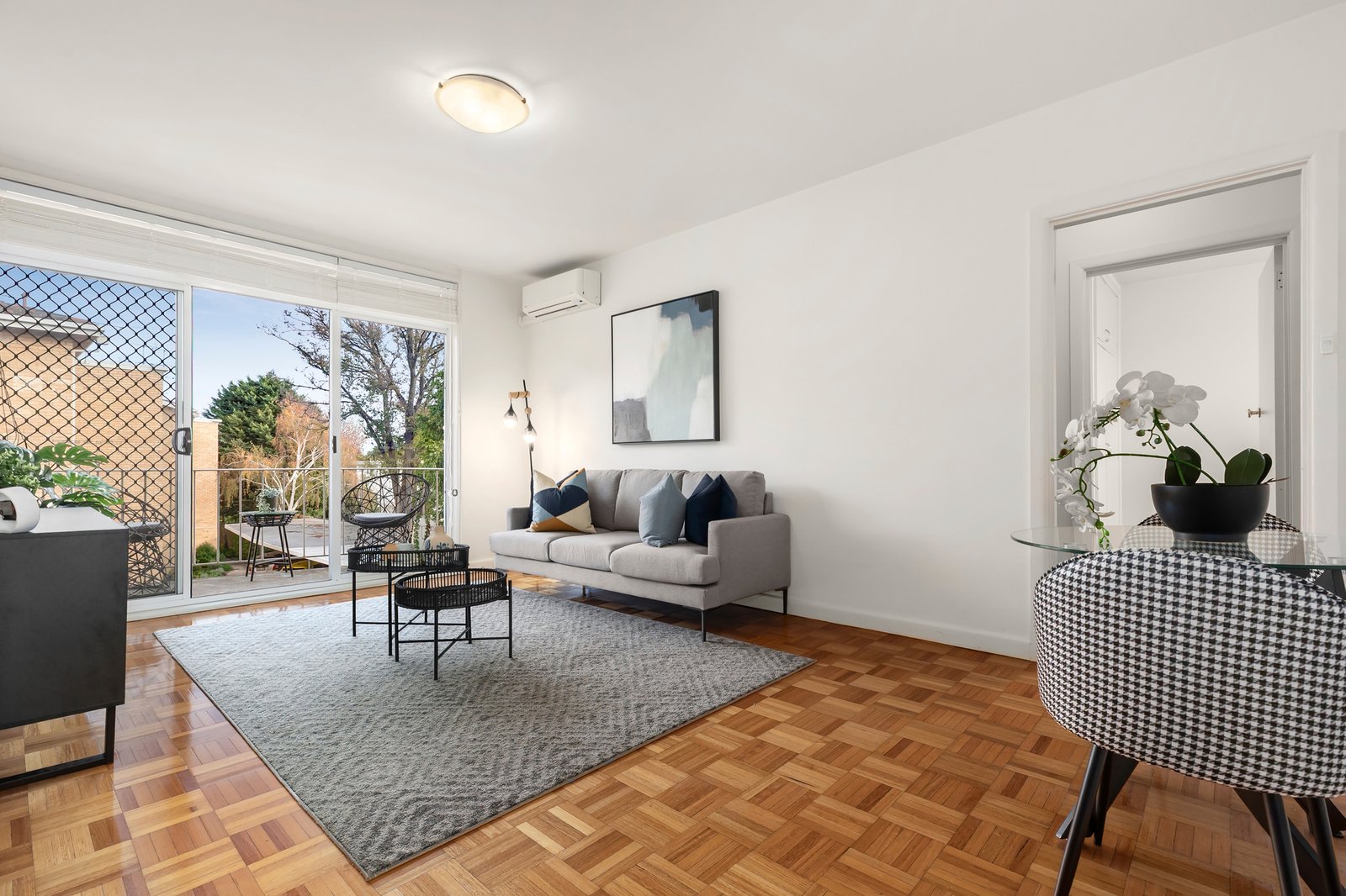 Gallery: 18/124 Alexandra Street
