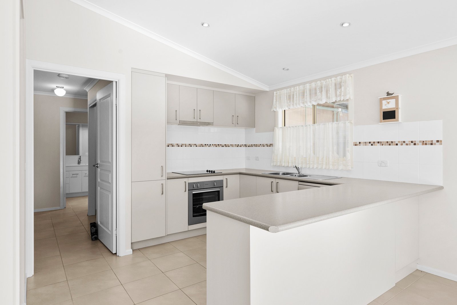 18/127 High Street NAGAMBIE 6