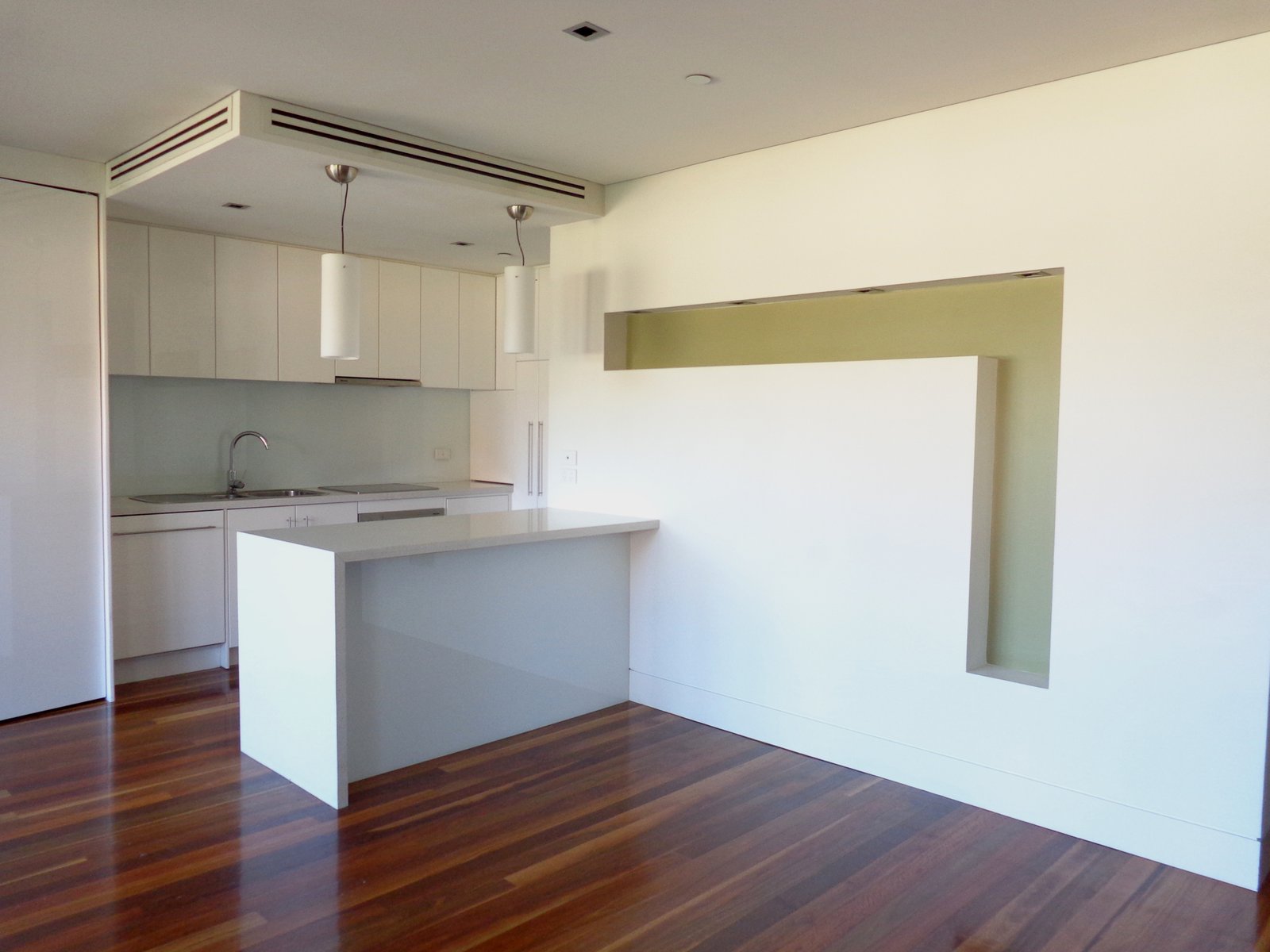 Gallery: 18/135 Brighton Road