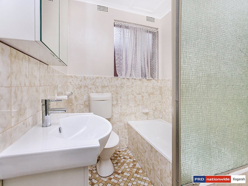 18/142 Chuter Avenue SANS SOUCI 5