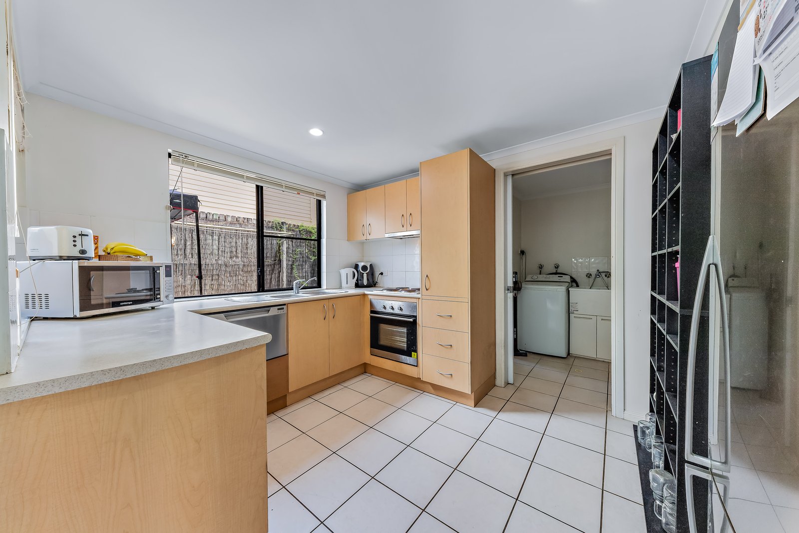 18/16 Beach Road CANNONVALE 4