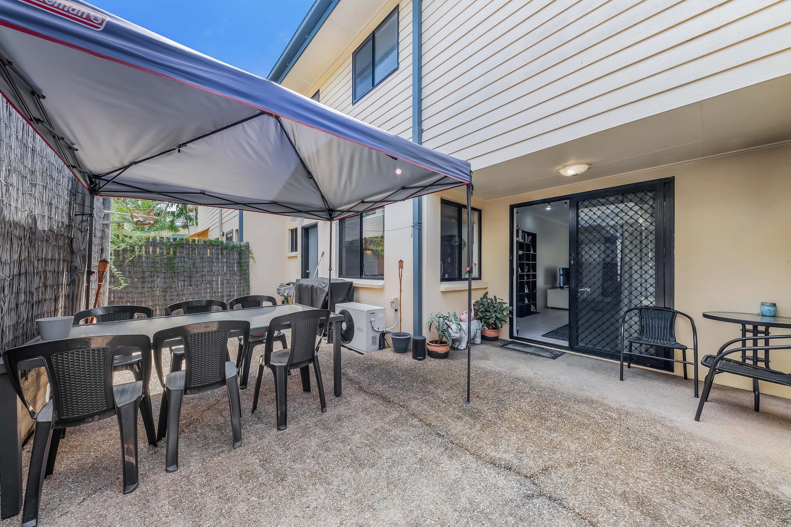 18/16 Beach Road CANNONVALE 5
