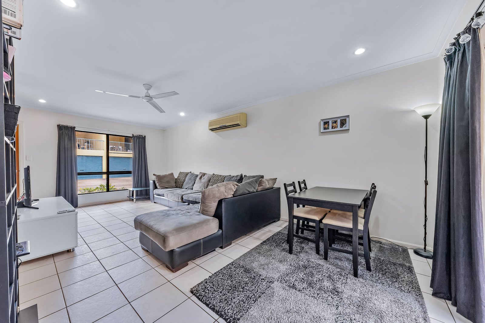 18/16 Beach Road CANNONVALE 12