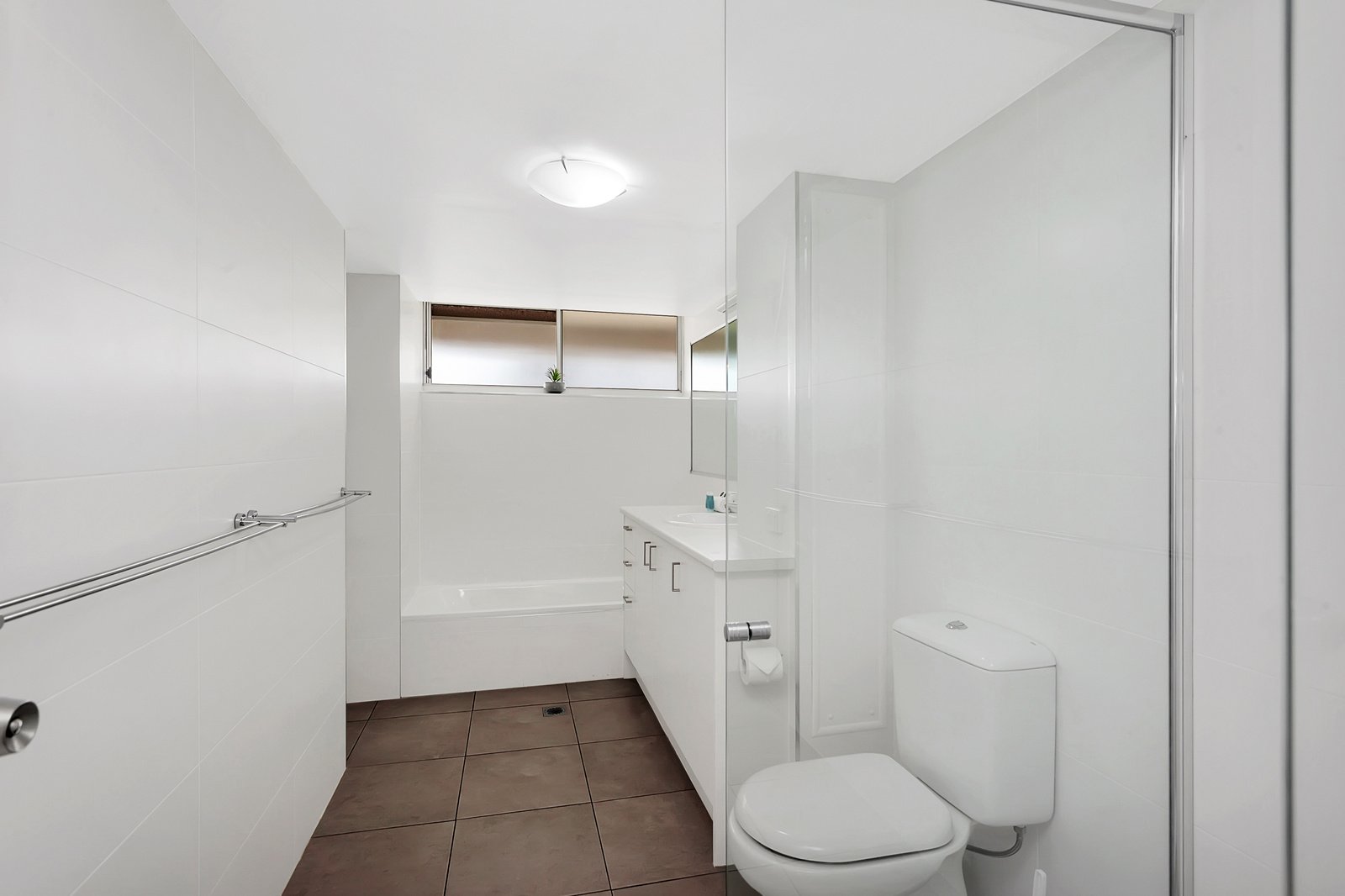 18/170 The Esplanade BURLEIGH HEADS 13