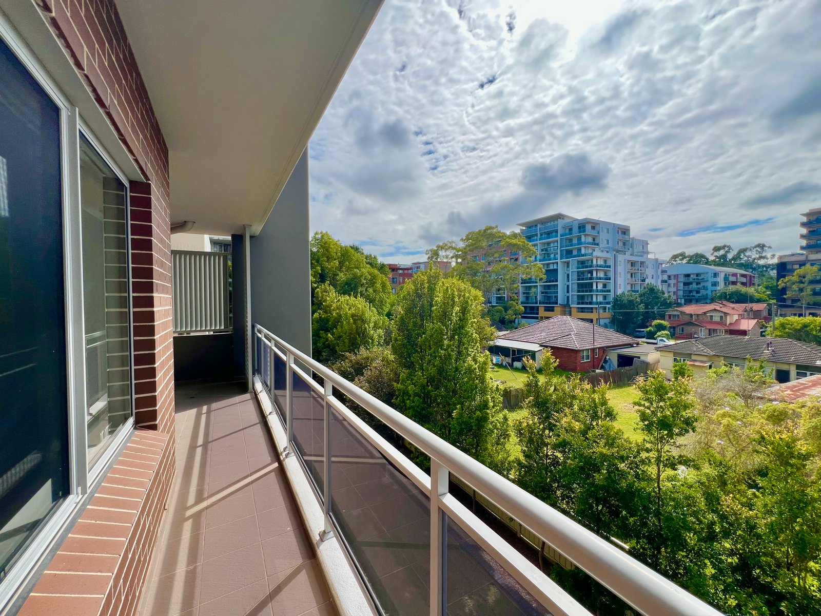 18/18-22 Castlereagh Street LIVERPOOL 12