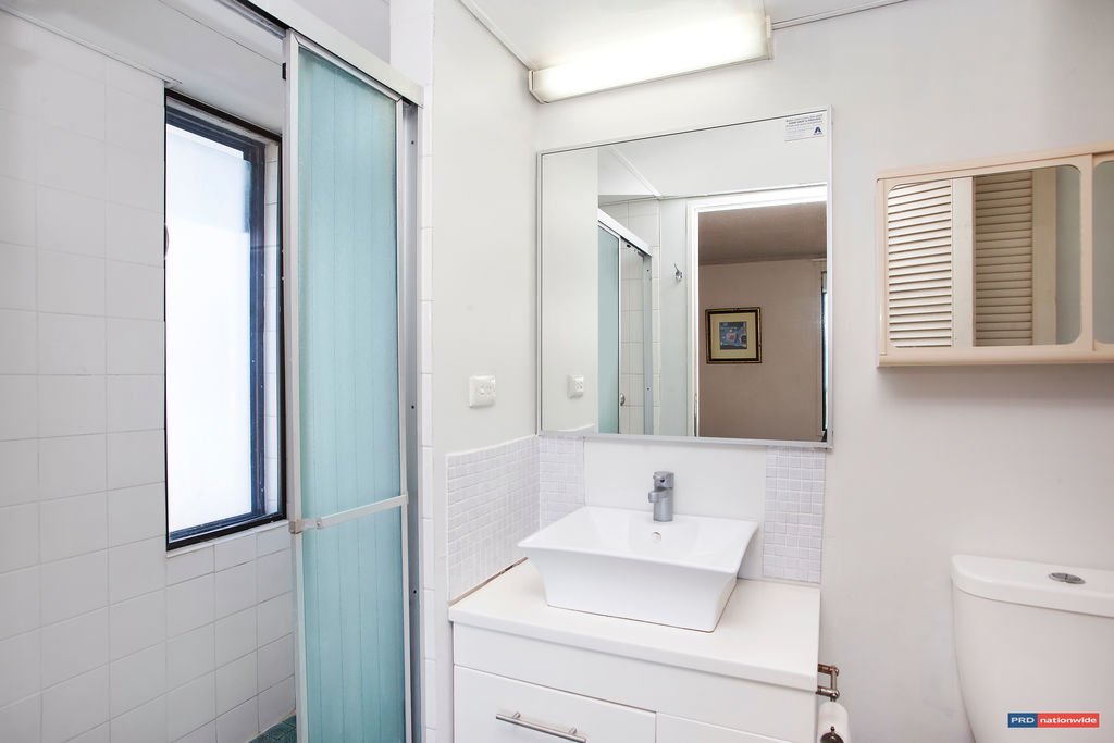 18/1941 Gold Coast Highway BURLEIGH HEADS 7