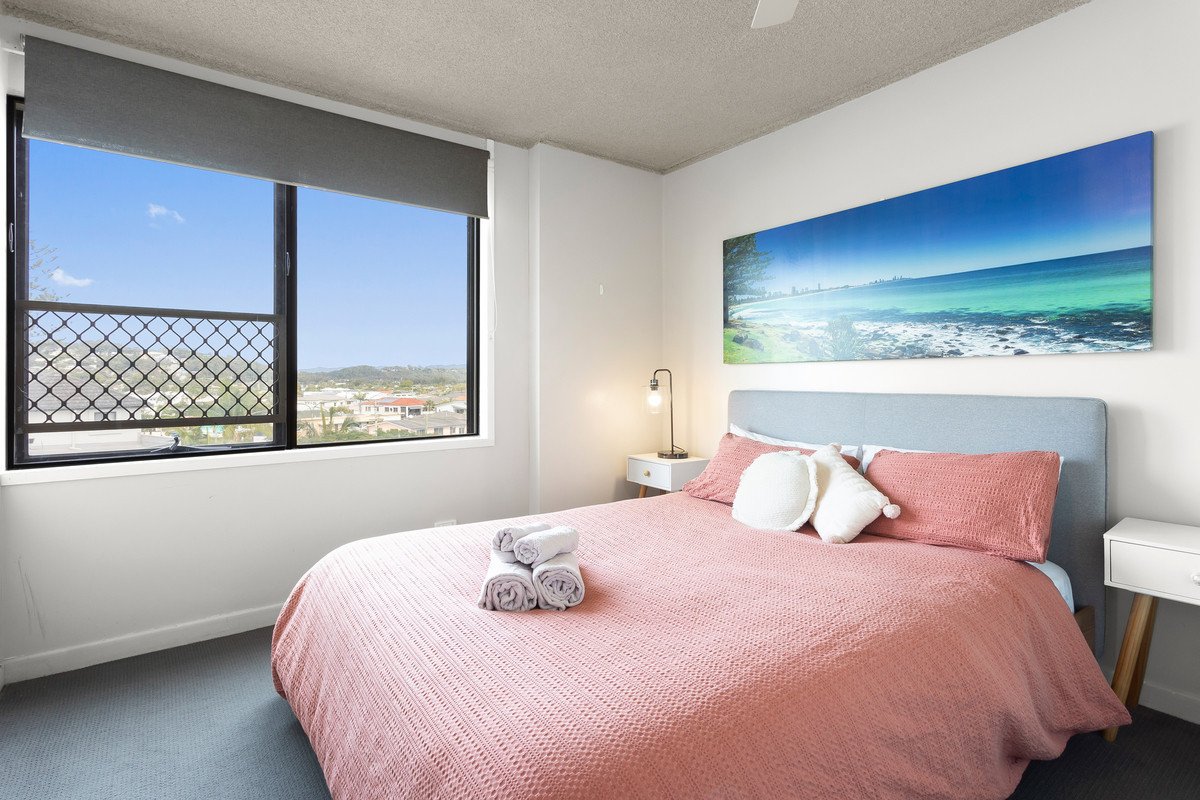 18/1941 Gold Coast Highway BURLEIGH HEADS 8