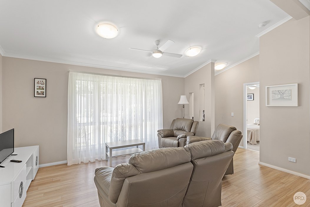 18/1a Gordon Close ANNA BAY 6