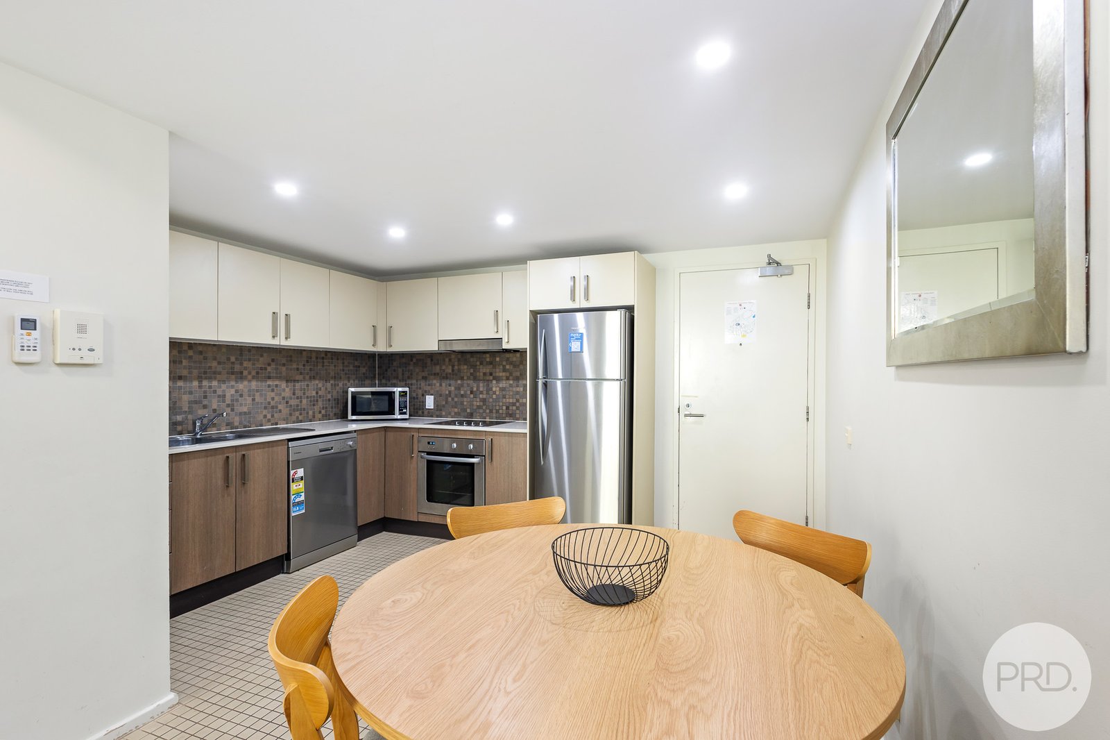 18/1A Tomaree Street NELSON BAY 5