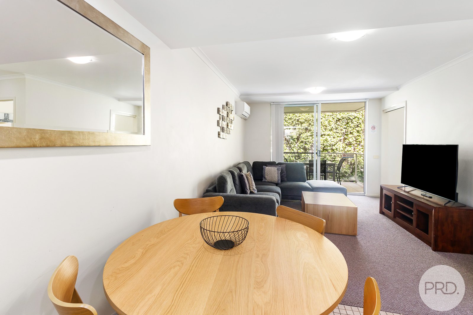 18/1A Tomaree Street NELSON BAY 6