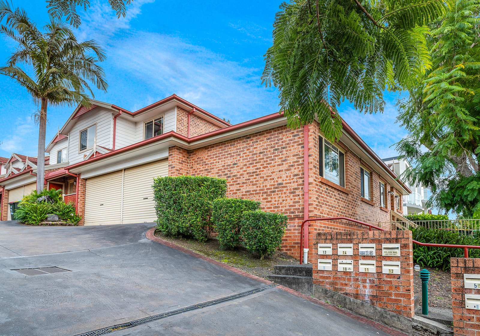 1/82-88 Daintree Drive ALBION PARK 9