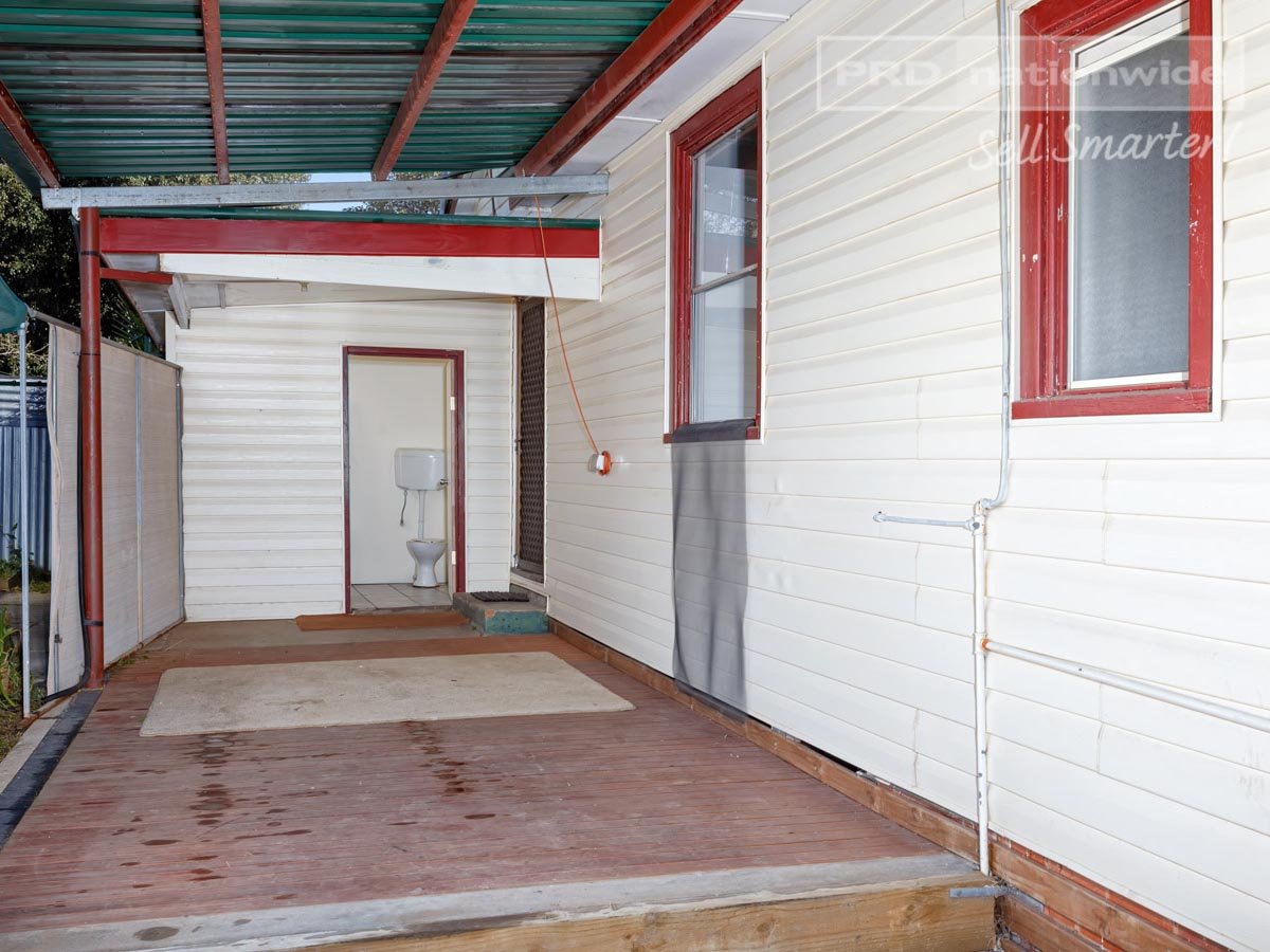 182 Ashmont Avenue ASHMONT 6