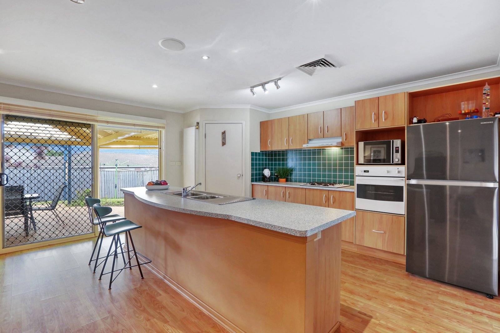 182 Bong Bong Road HORSLEY 3