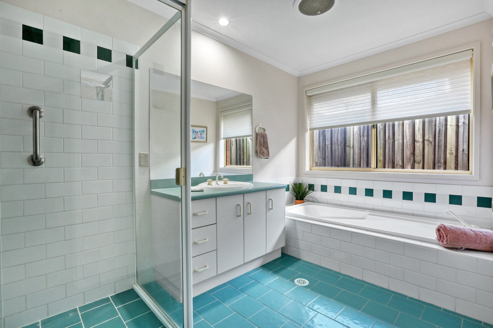 182 Bong Bong Road HORSLEY 8