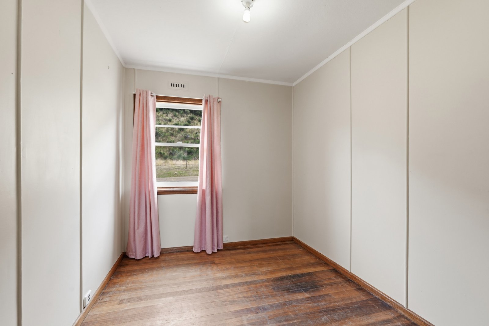 182 Braslins Road BLACK HILLS 7
