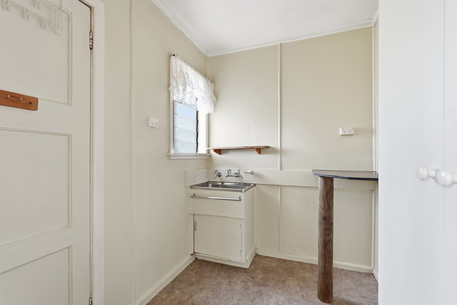 182 Braslins Road BLACK HILLS 11
