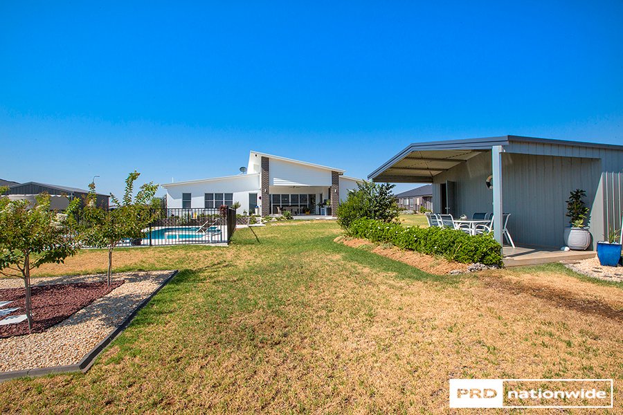 182 Browns Lane TAMWORTH 19