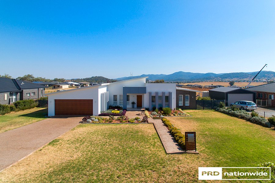 182 Browns Lane TAMWORTH 24