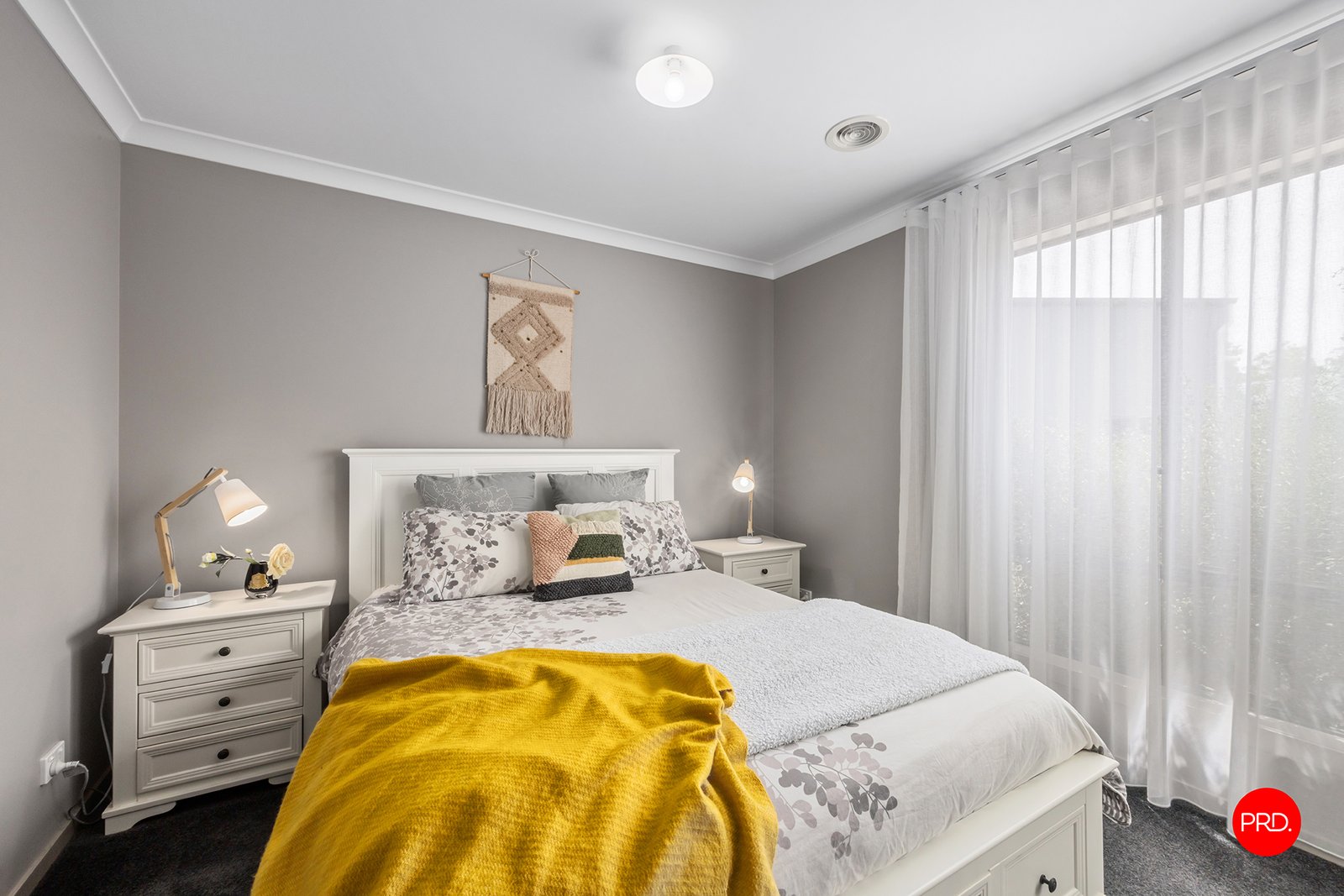 182 Burgoyne Street HUNTLY 16