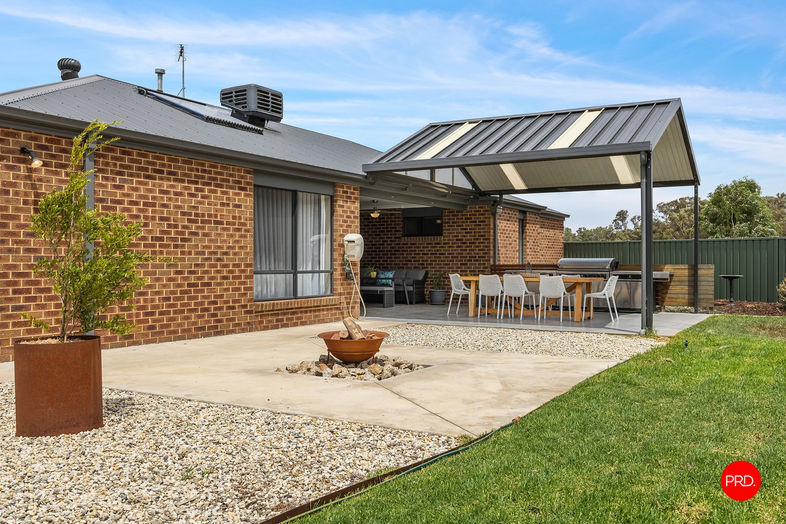 182 Burgoyne Street HUNTLY 26