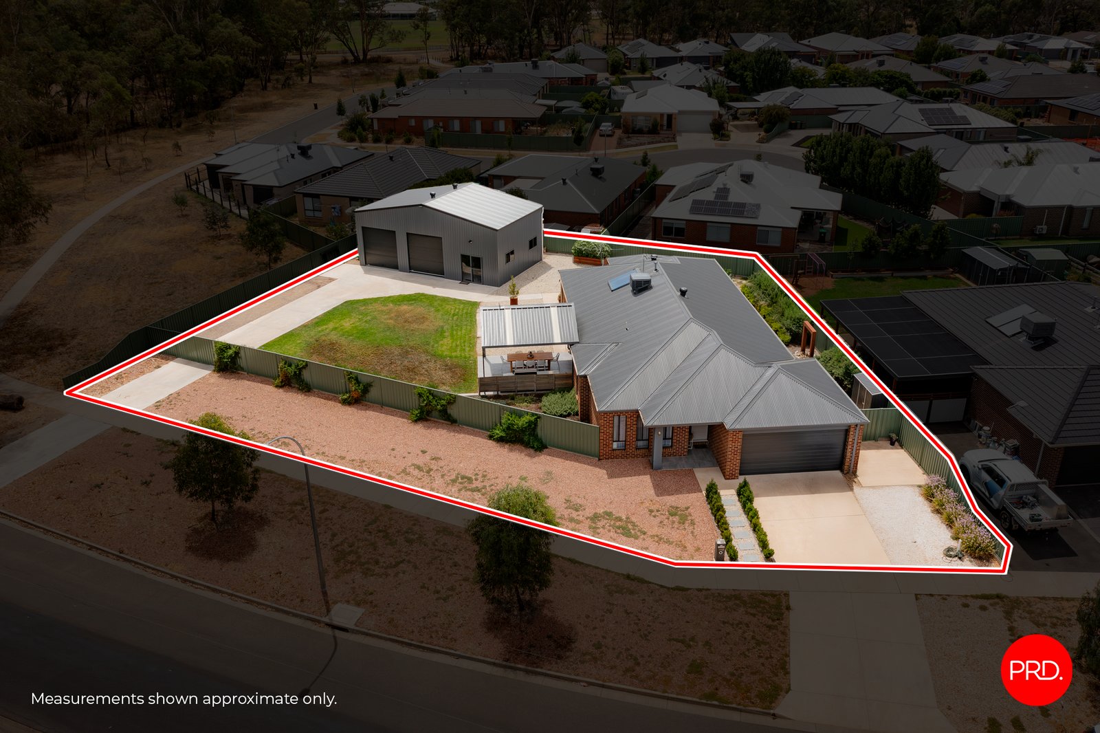 182 Burgoyne Street HUNTLY 31