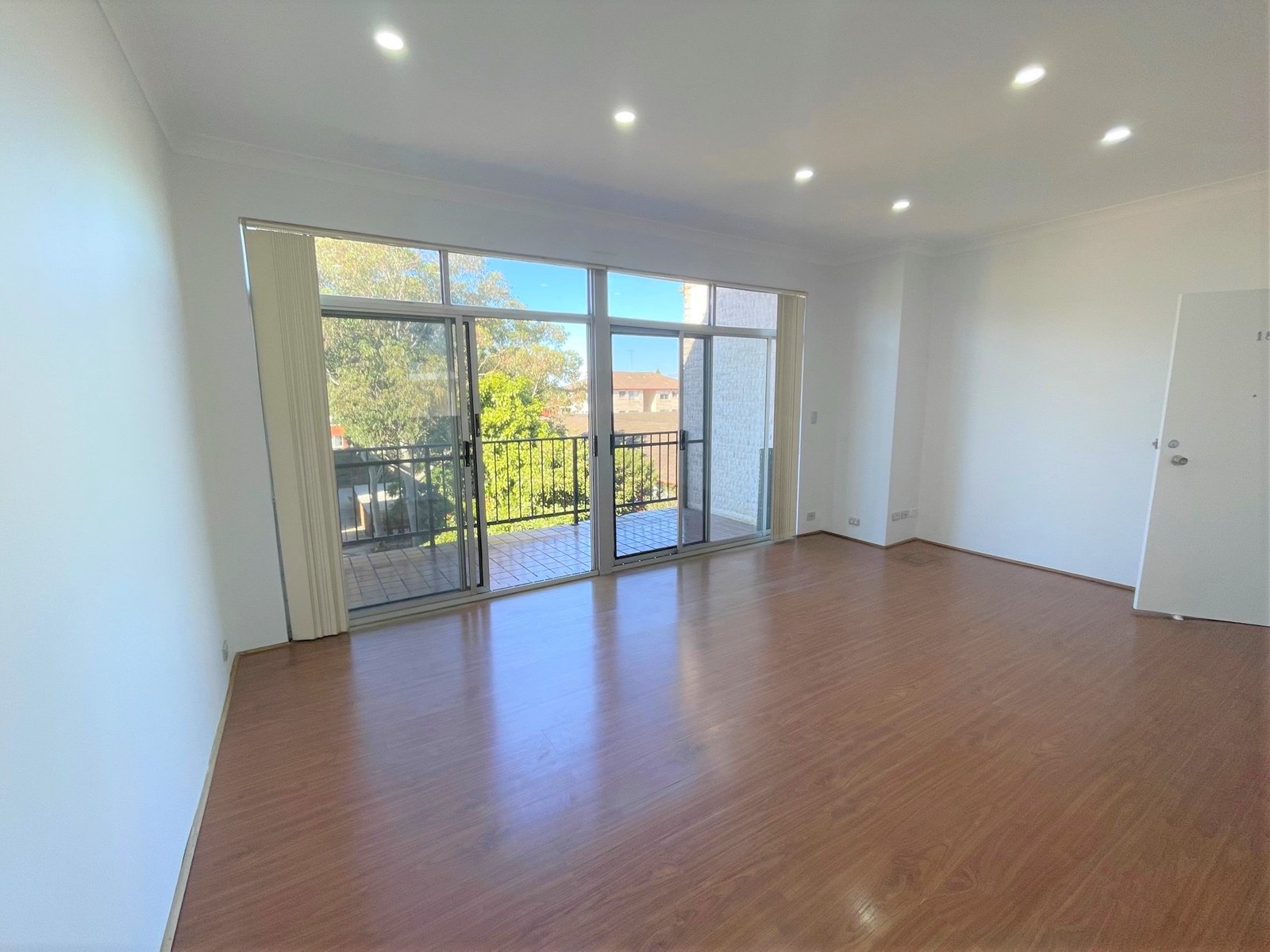 18/213 President Avenue MONTEREY 2