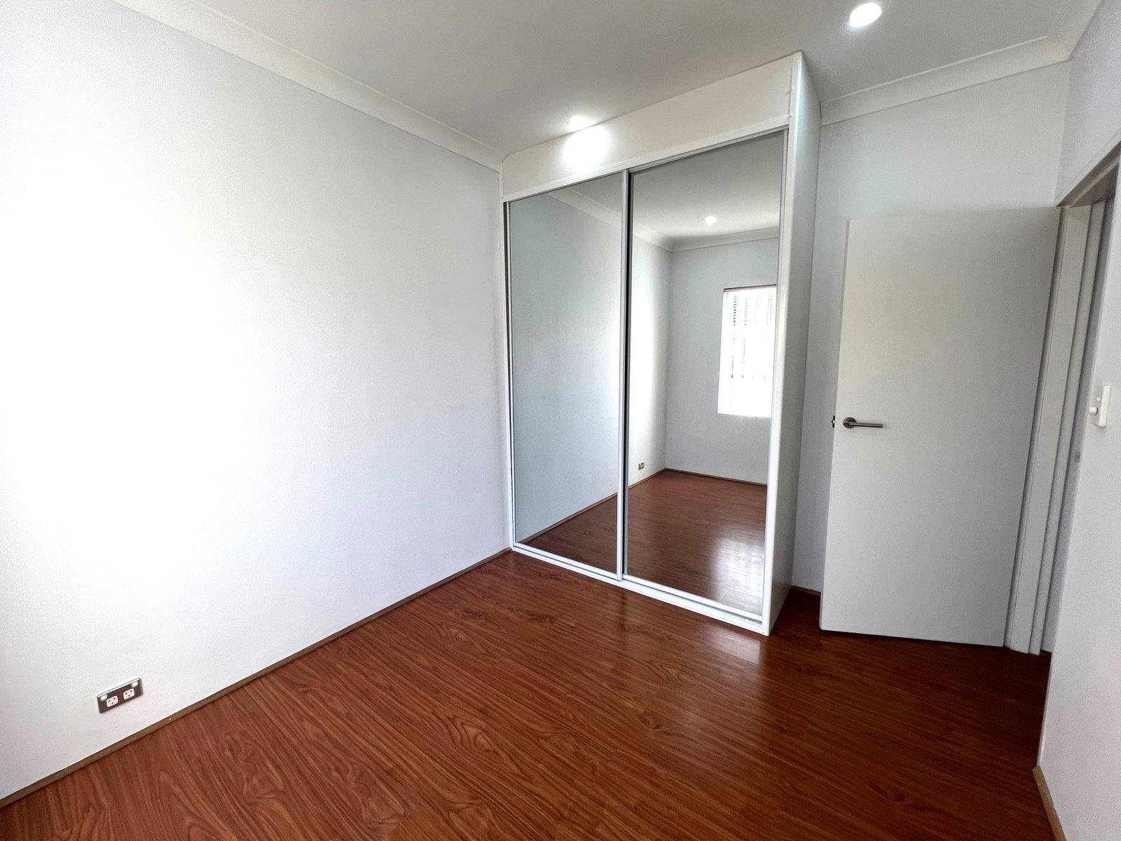 18/213 President Avenue MONTEREY 6