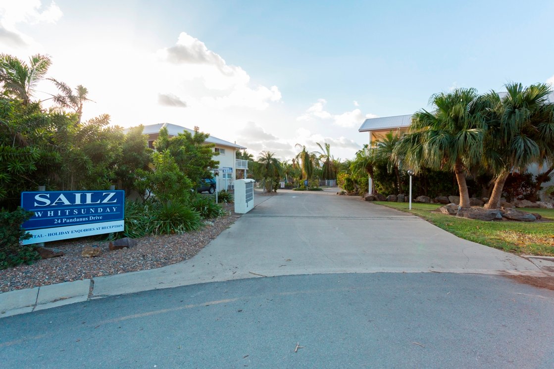 18/24 (Sailz) Pandanus Drive CANNONVALE 8