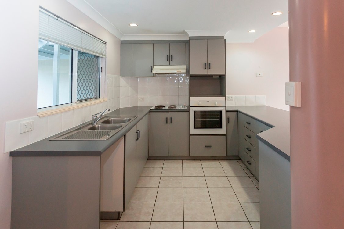 18/24 (Sailz) Pandanus Drive CANNONVALE 14