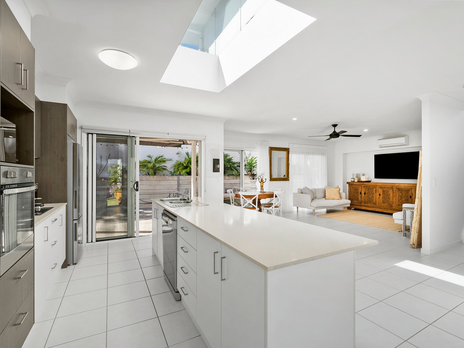 18/25 Salt Water Crescent KINGSCLIFF 7