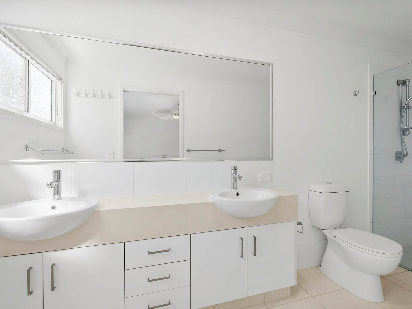 18/25 Salt Water Crescent KINGSCLIFF 14