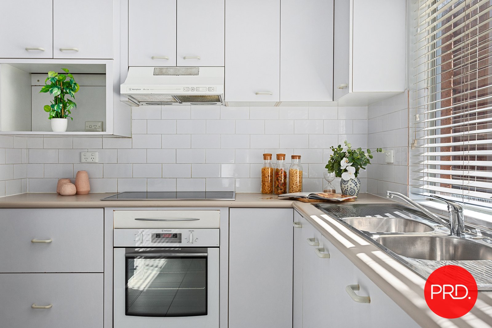 18/29-31A Green Street KOGARAH 2