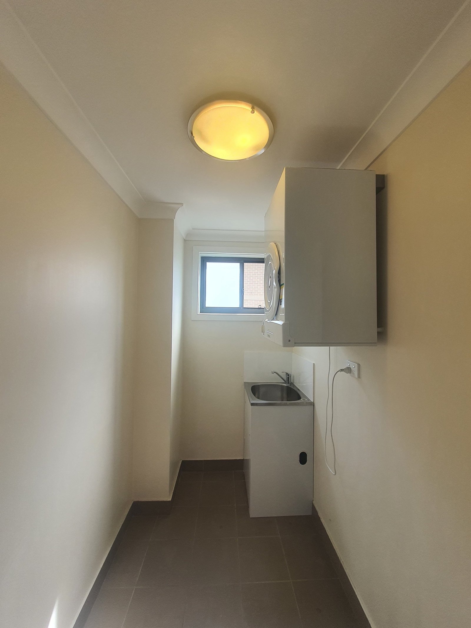 18/3-5 Goulburn Street LIVERPOOL 9