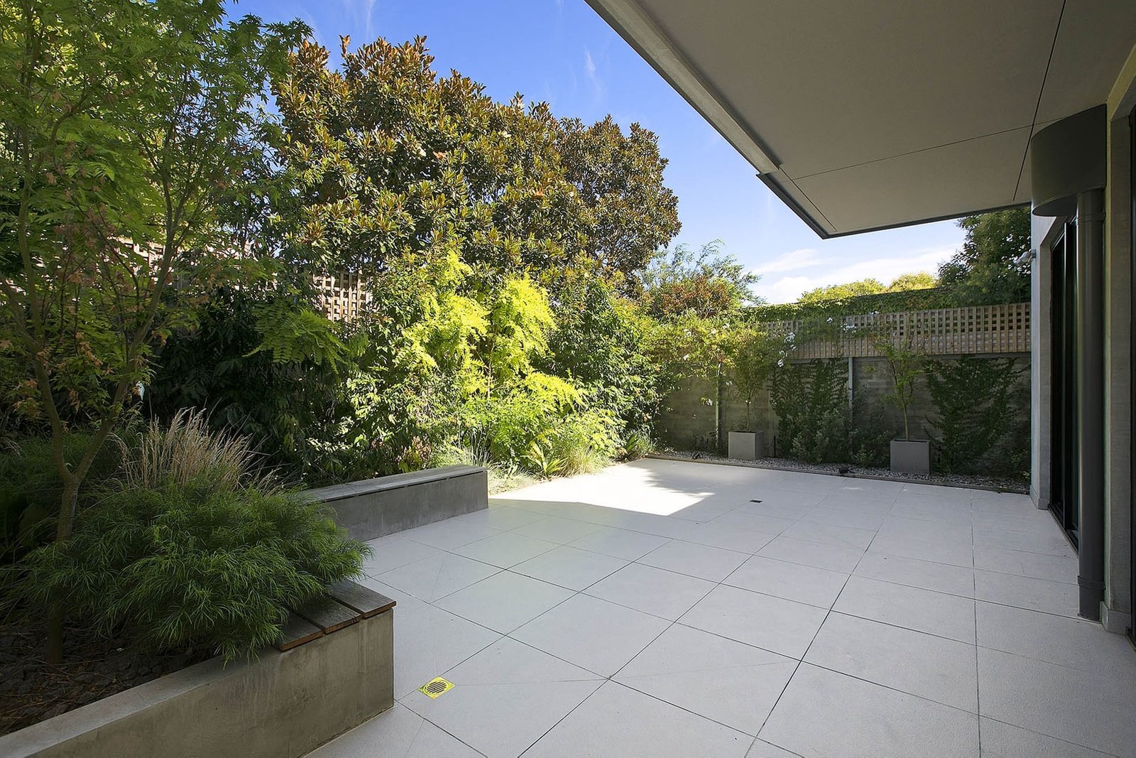 Gallery: 1/83 Asling Street