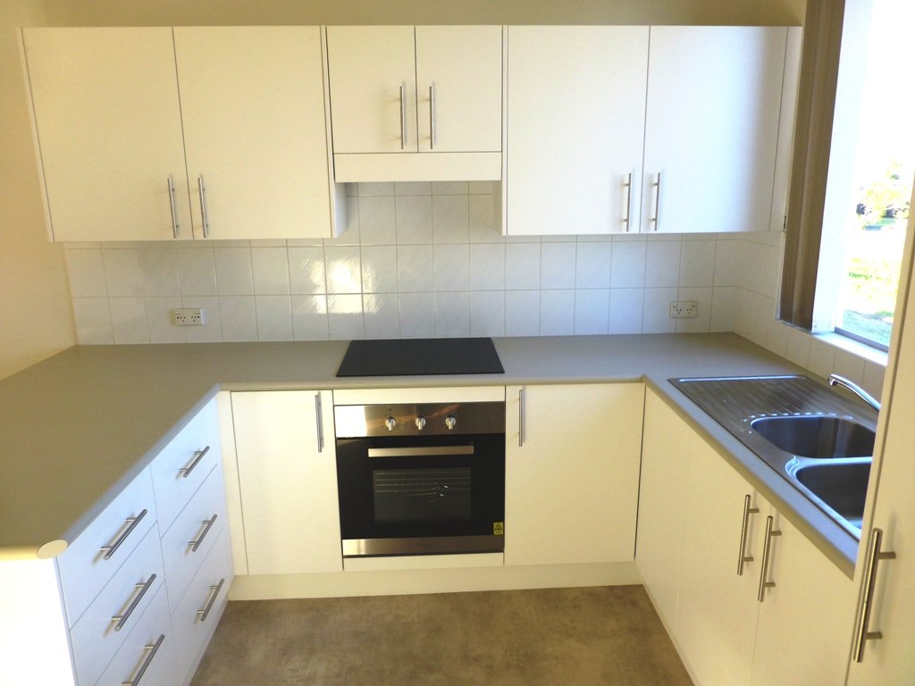 1/83 Bold Street LAURIETON 2