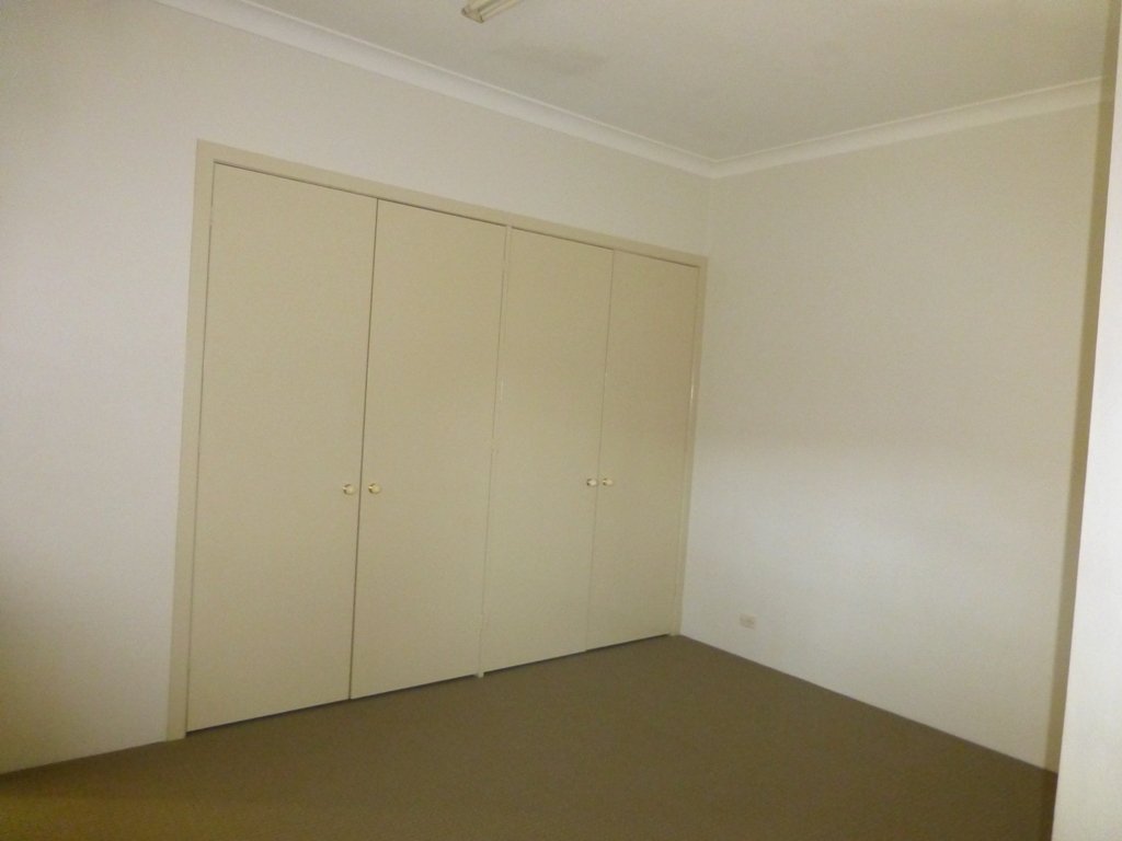 1/83 Bold Street LAURIETON 4