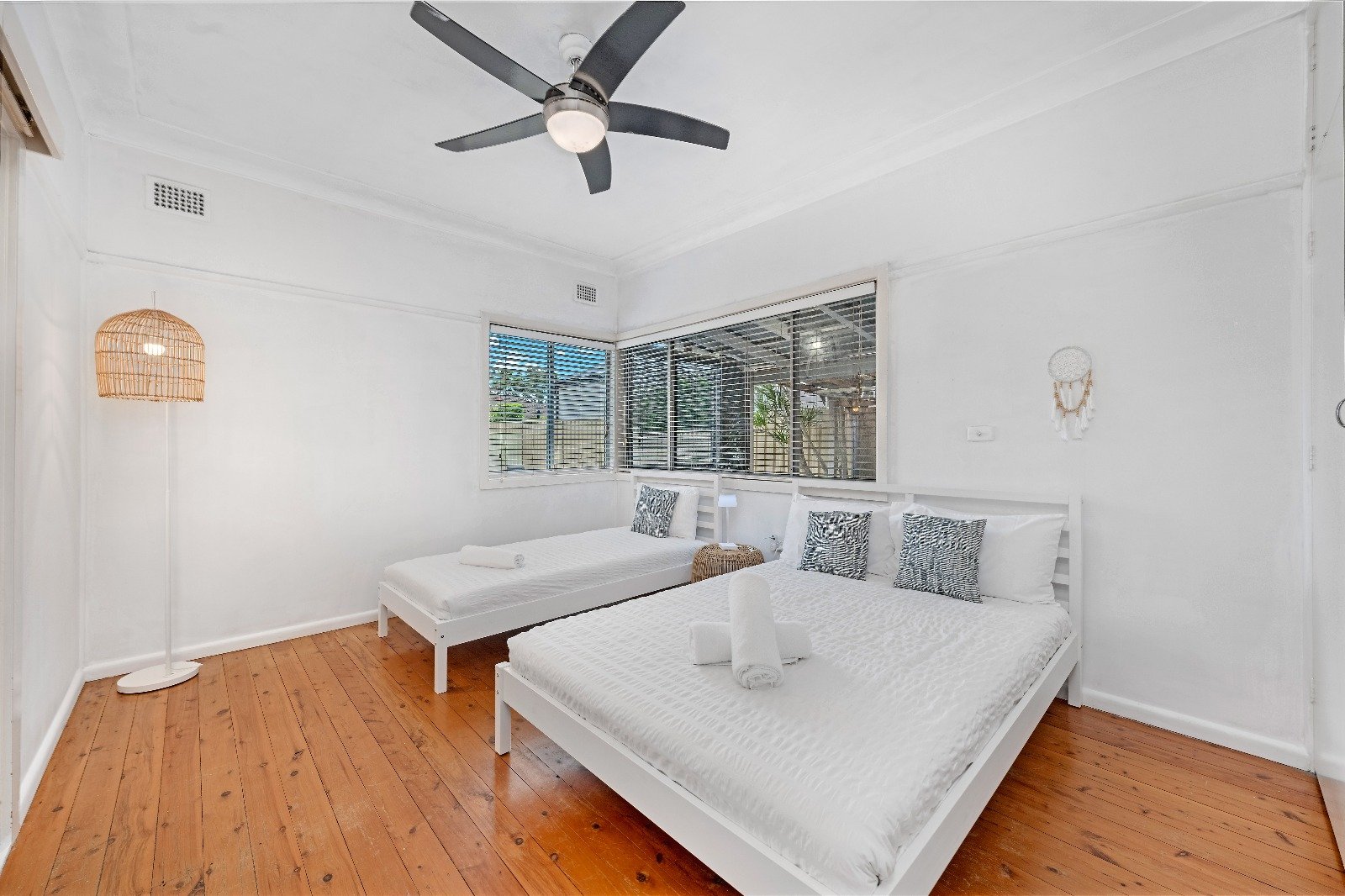 183 Chuter Avenue SANS SOUCI 7