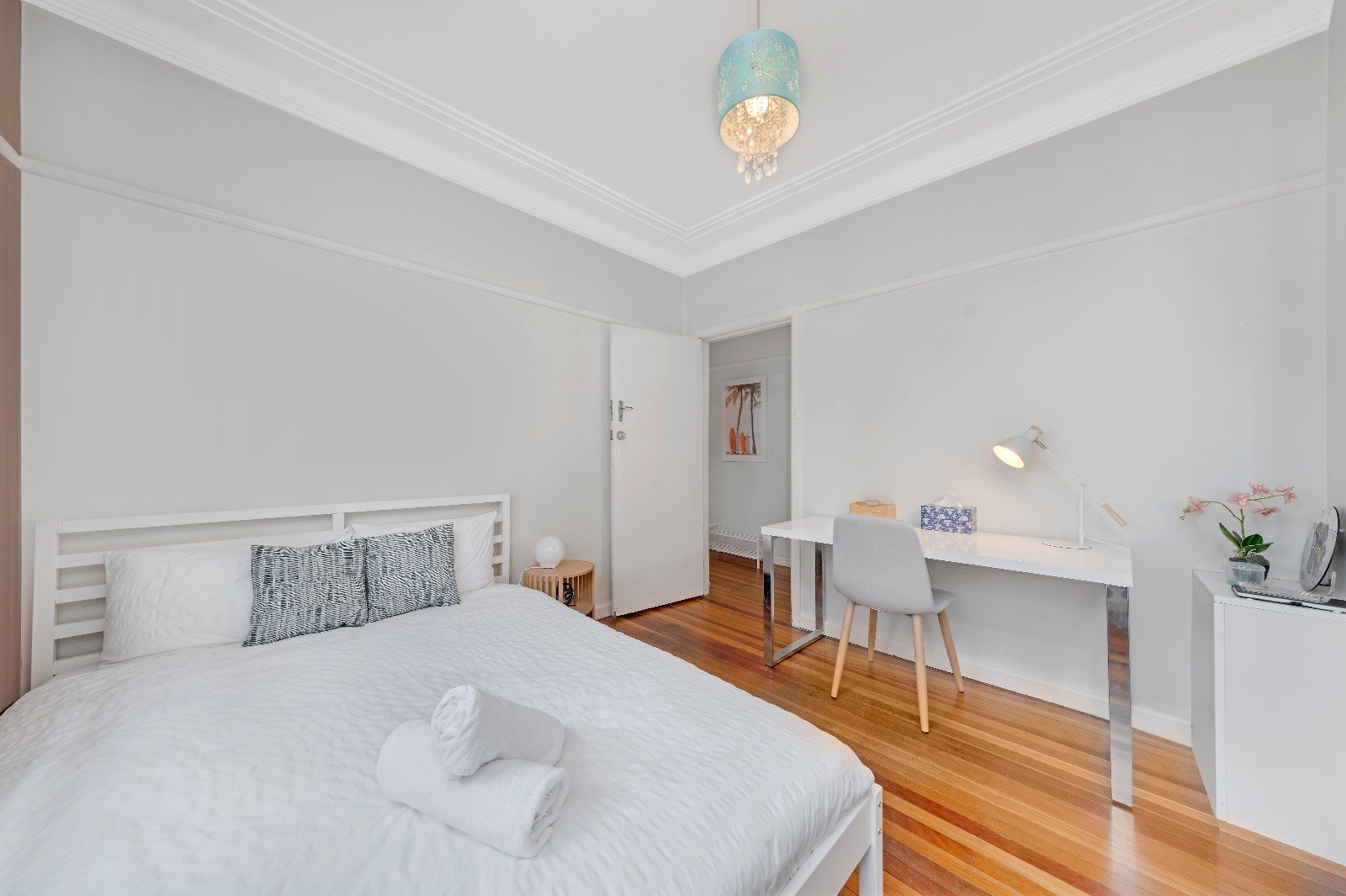 183 Chuter Avenue SANS SOUCI 9