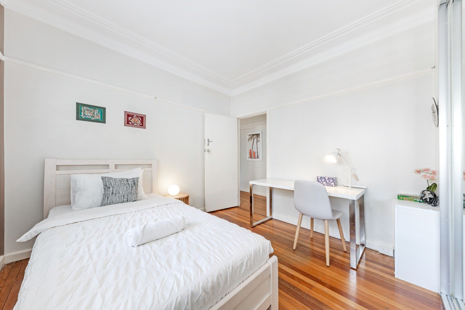 183 Chuter Avenue SANS SOUCI 11