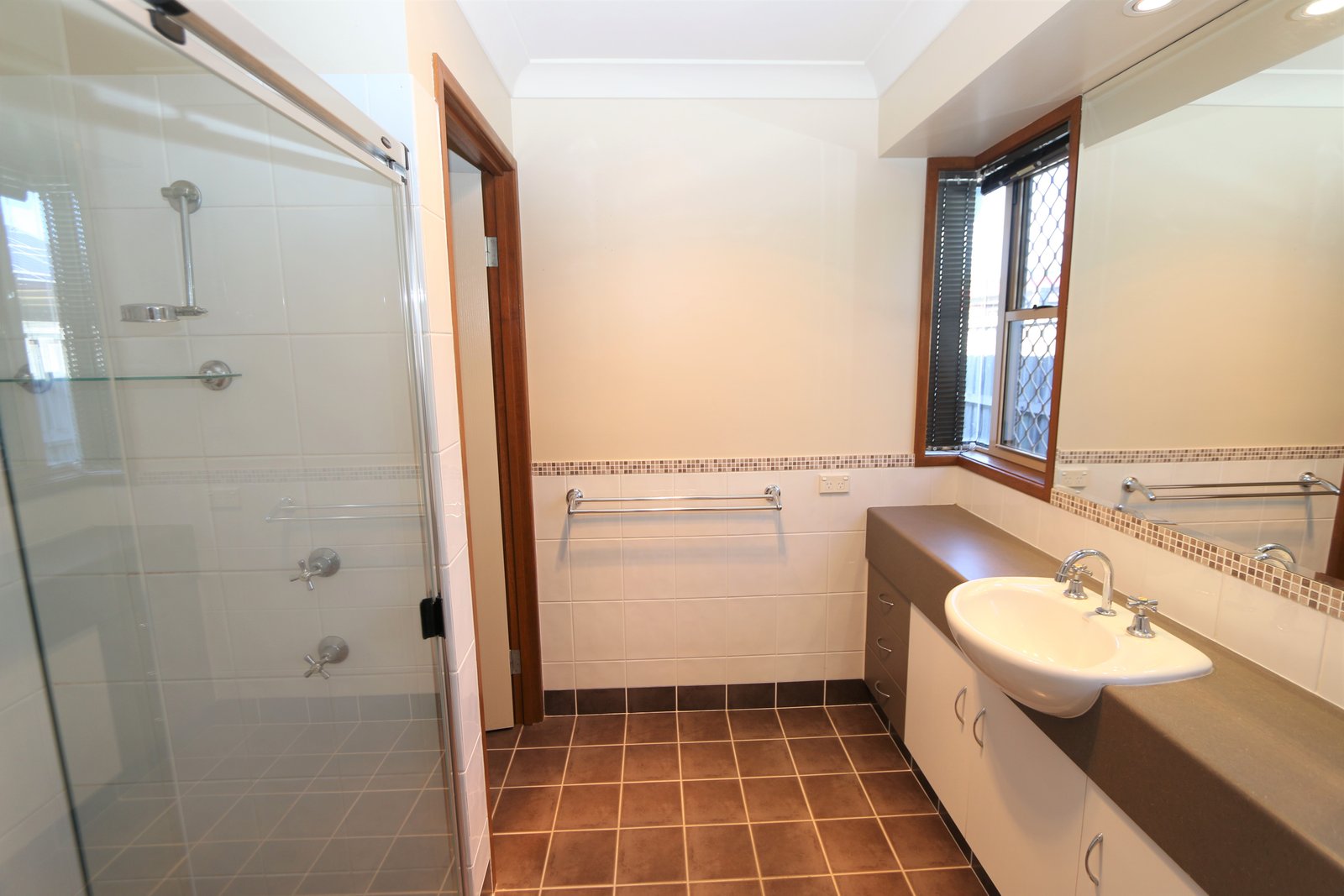 183 Crestwood Drive MOLENDINAR 11
