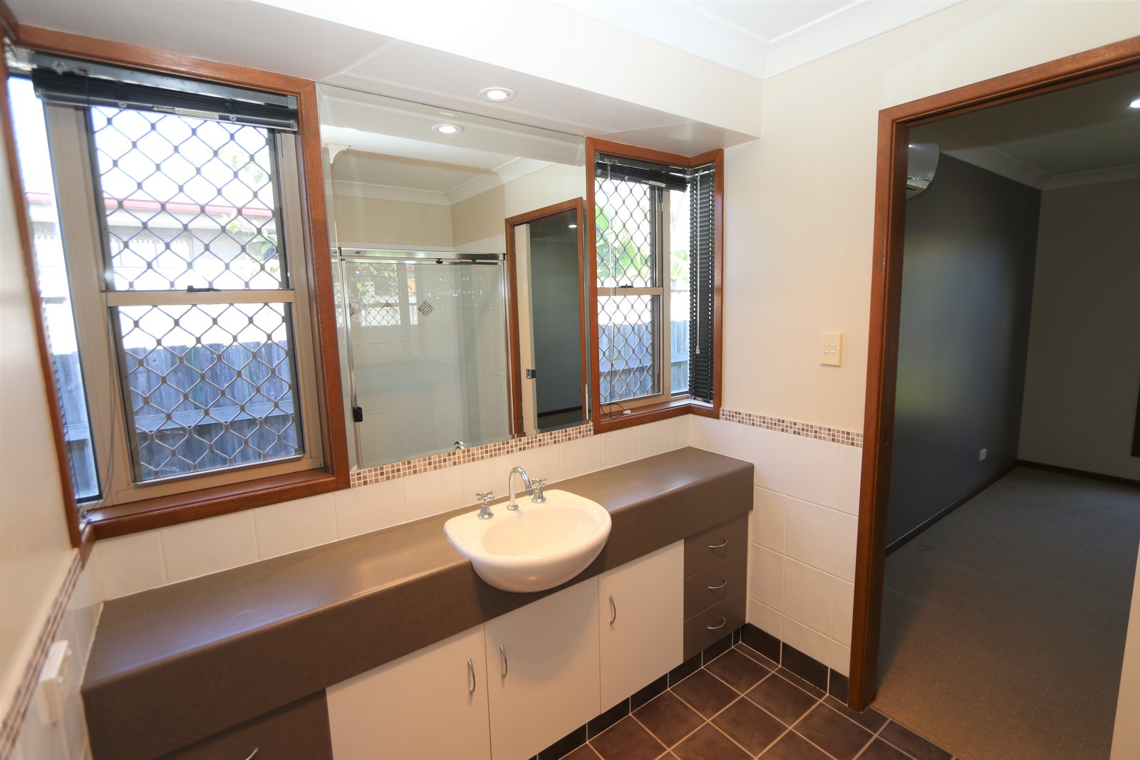 183 Crestwood Drive MOLENDINAR 12