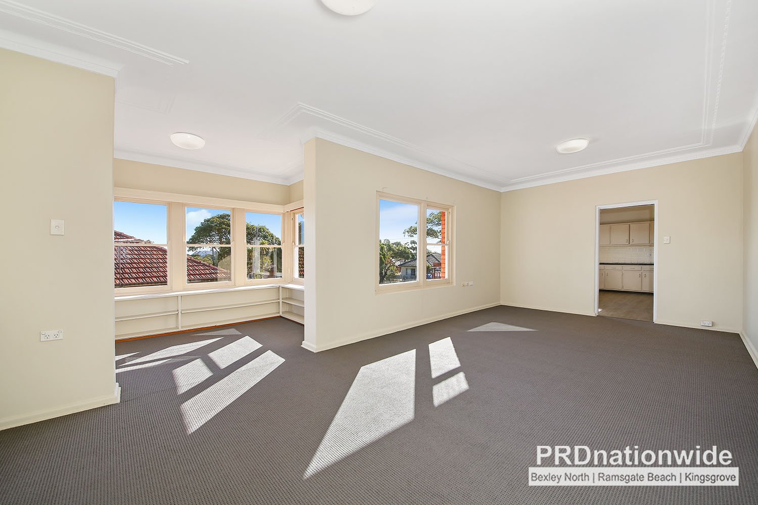 183 King Georges Road ROSELANDS 4