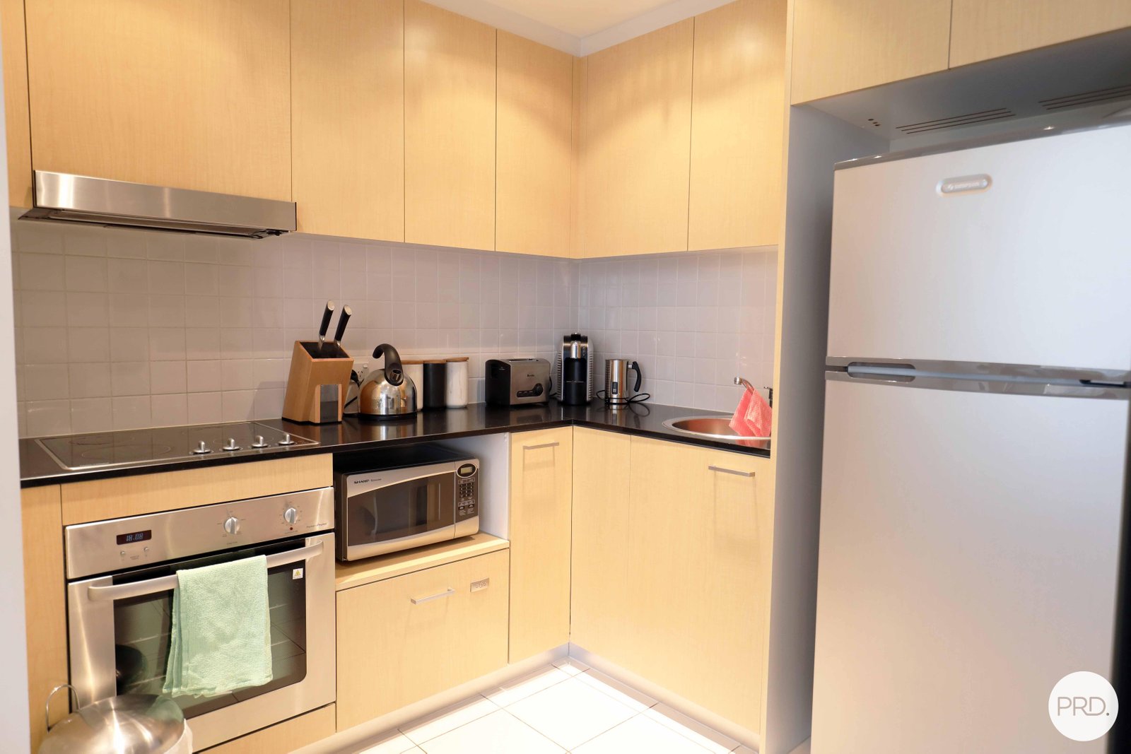 18/3 London Circuit CITY 10