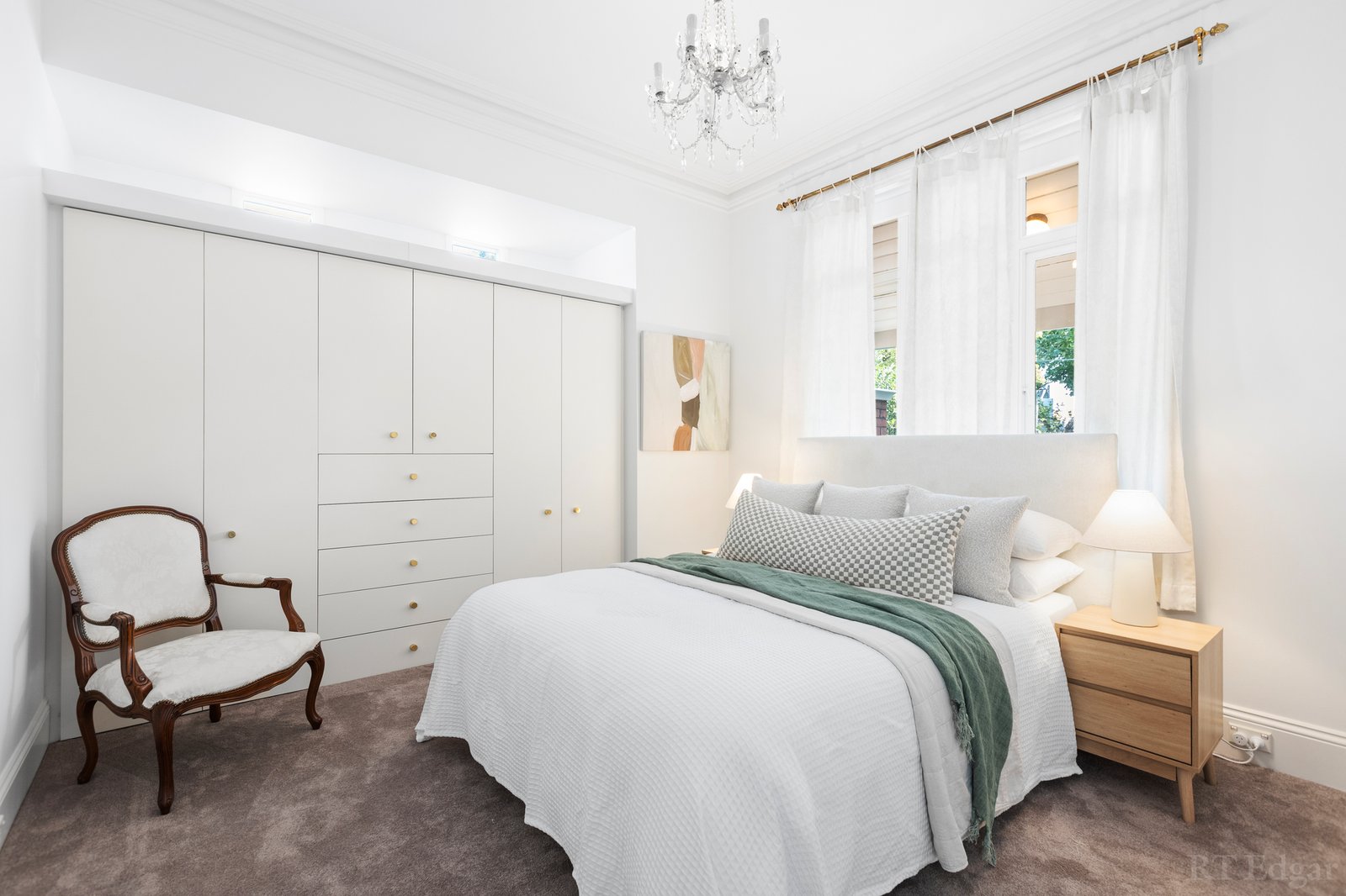 Real Estate and Property in 183 Ormond Road, Elwood, VIC