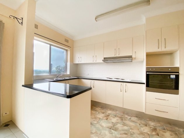 1/83 Ronald Ave  SHOAL BAY 2