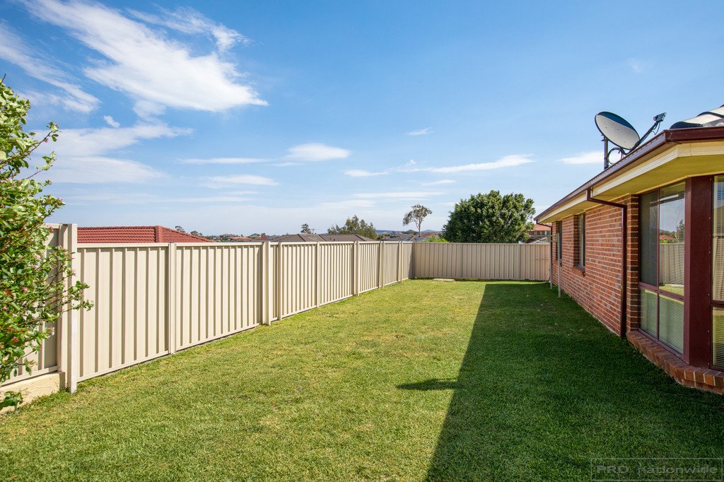 183 Somerset Drive THORNTON 17