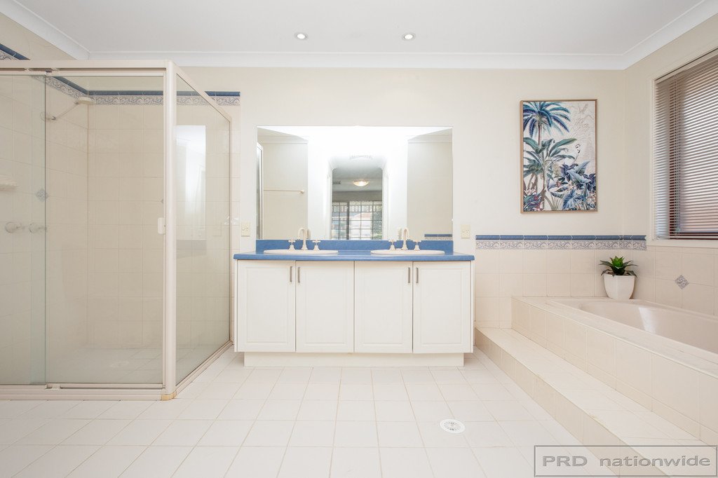 183 Somerset Drive THORNTON 19